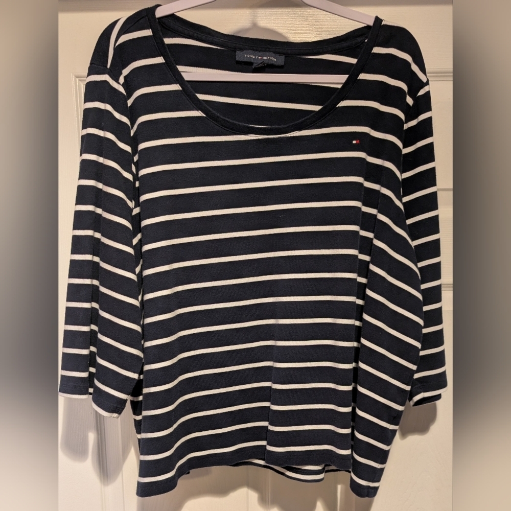 Tommy Hilfiger Women's Navy Blue & White Striped Short Sleeve Shirt 100% Cotton